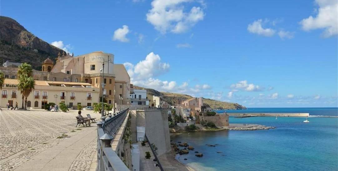 Muncihome, Casa Vacanze Castellammare Del Golfo Exteriör bild